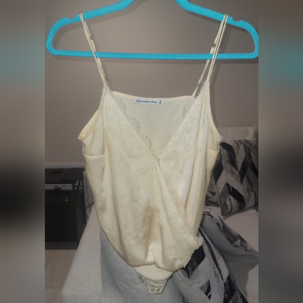 Abercrombie Cream Lace Camisole